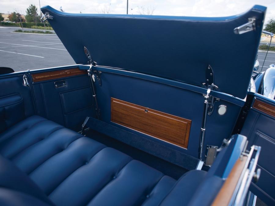  Packard Deluxe Eight Sport Phaeton 1931 года  (фото 14 из 21)